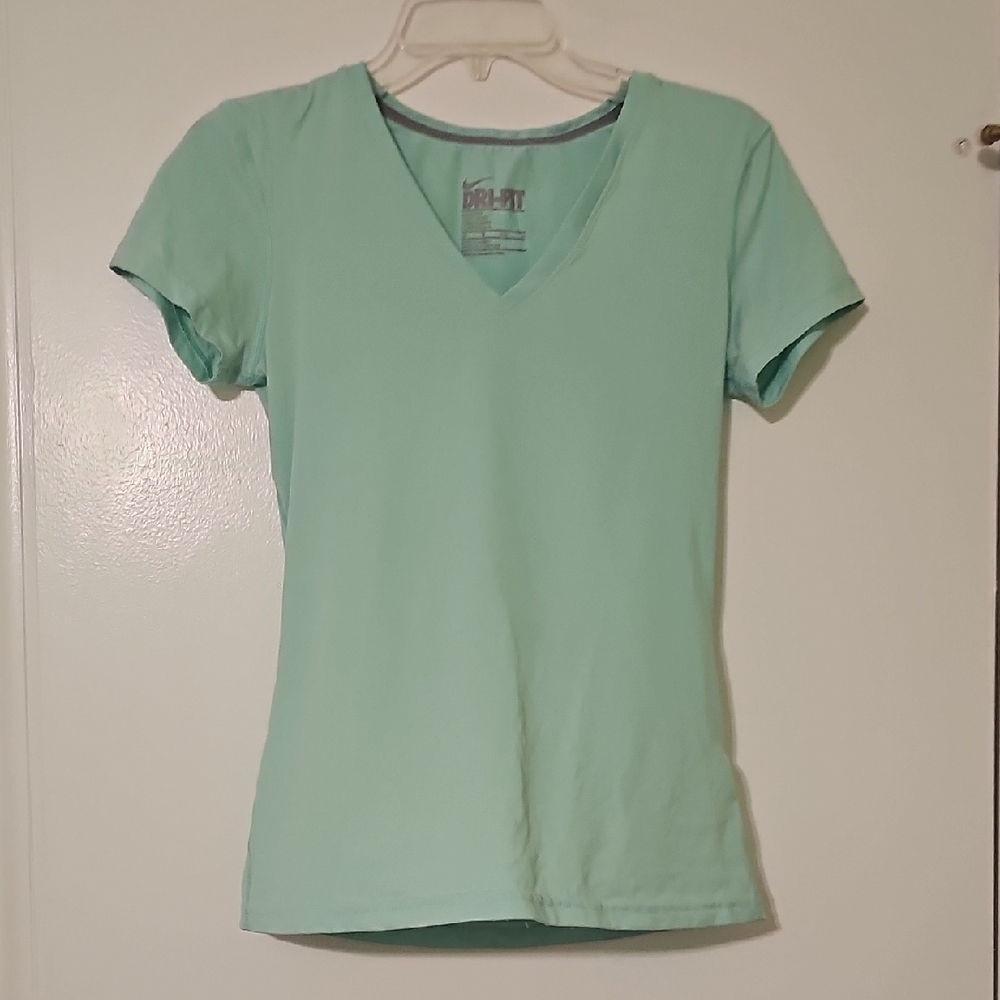 Dolfin Women's Mint V-Neck Top